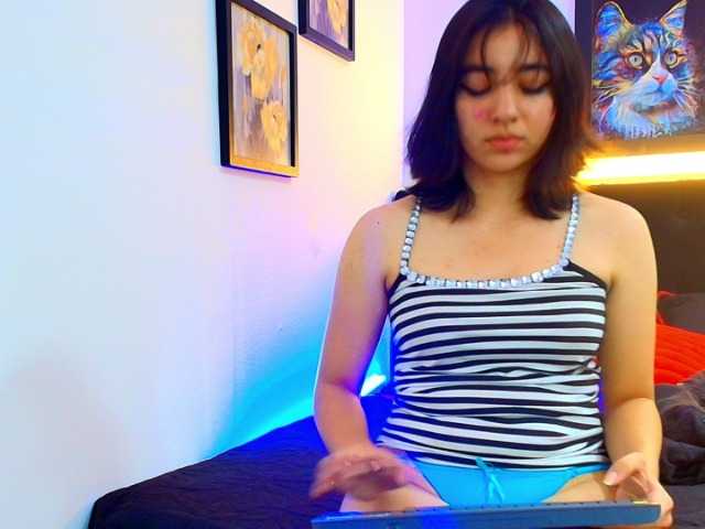 RaechelMorgan live cam on BongaCams