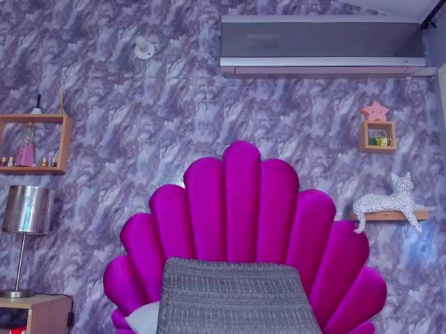 KENISHA-XXX
