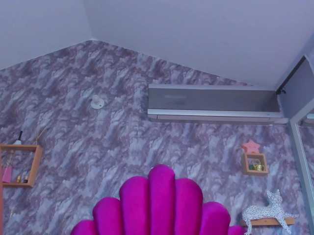 KENISHA-XXX