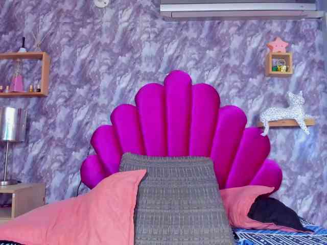KENISHA-XXX webcam