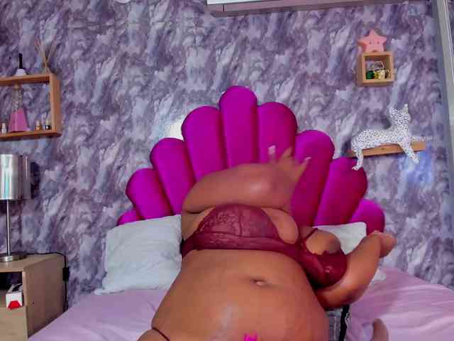 KENISHA-XXX