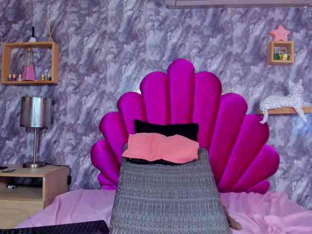 KENISHA-XXX webcam