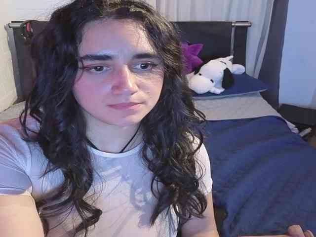 ELowe_Thorne webcam