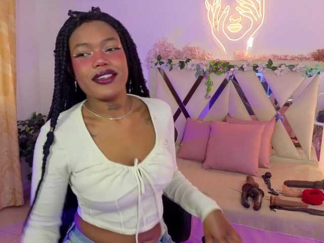 cristalbroke-tay live cam preview