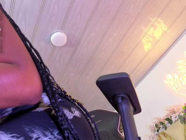 cristalbroke-tay live cam preview