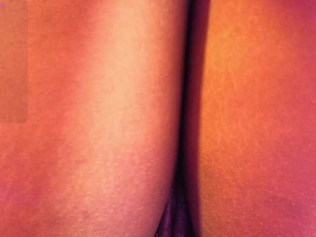 cristalbroke-tay live cam on BongaCams