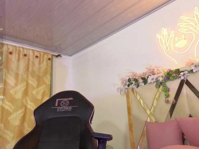 cristalbroke-tay live cam preview