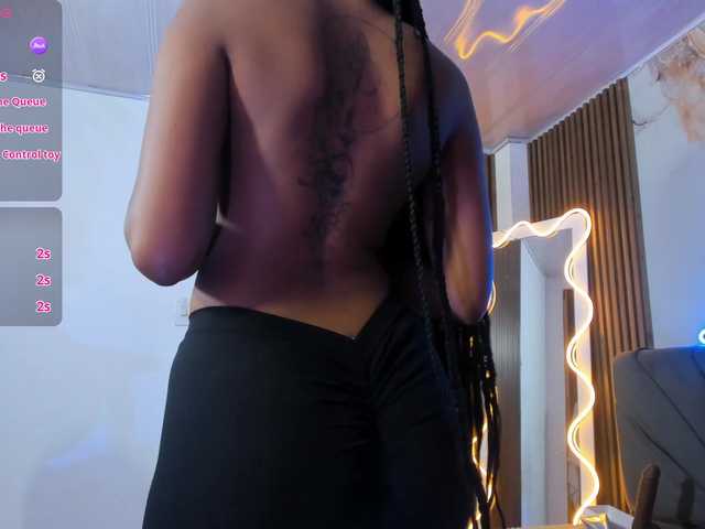 cristalbroke-tay live cam on BongaCams