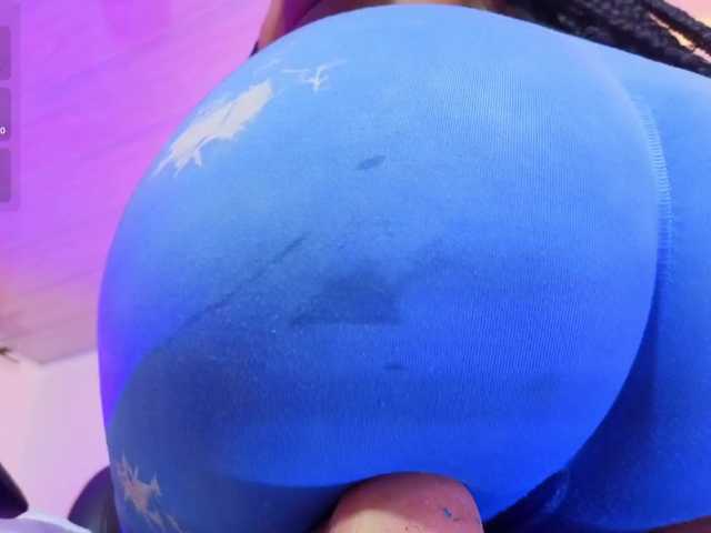 cristalbroke-tay live cam on BongaCams