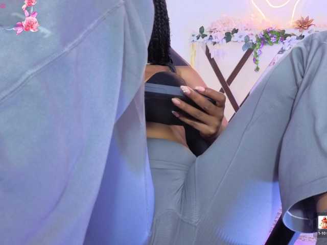 cristalbroke-tay live webcam show