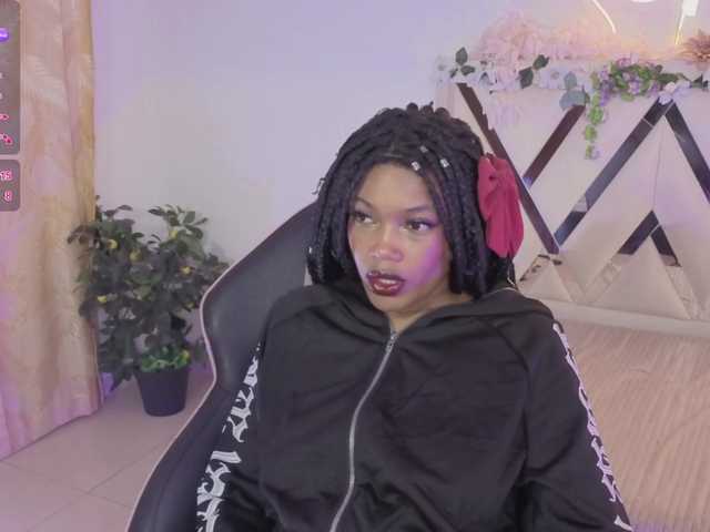 cristalbroke-tay live webcam show