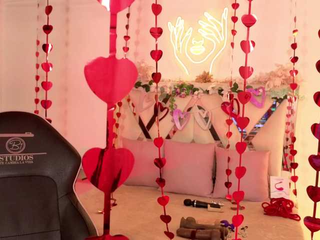 cristalbroke-tay live cam preview