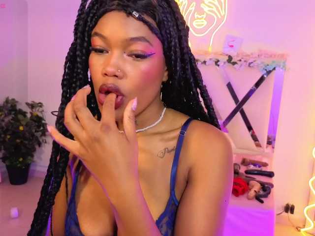 cristalbroke-tay live cam