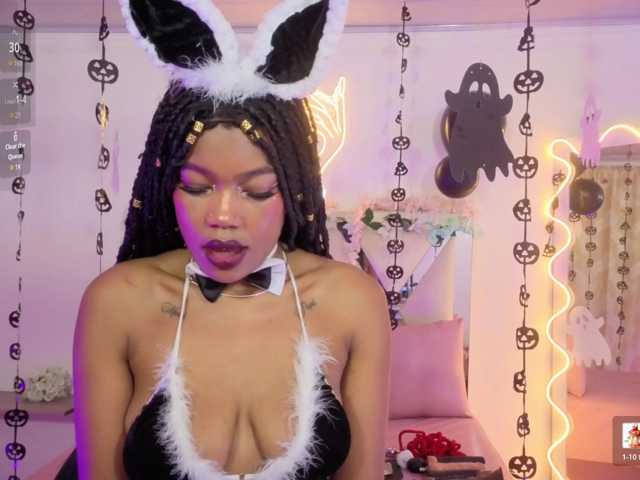 cristalbroke-tay live cam on BongaCams