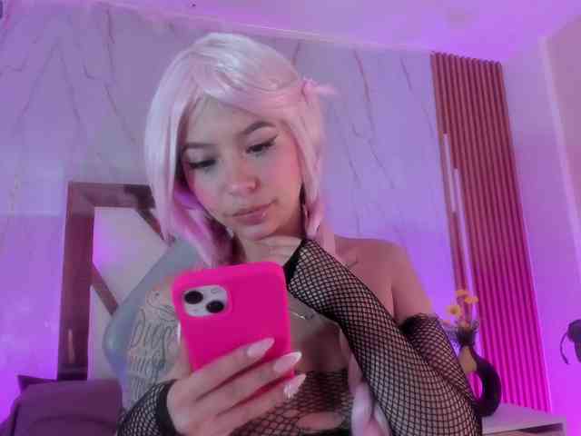 Modelo: sweettsophie1