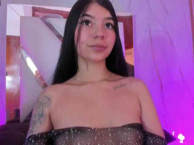 sweettsophie1 webcam