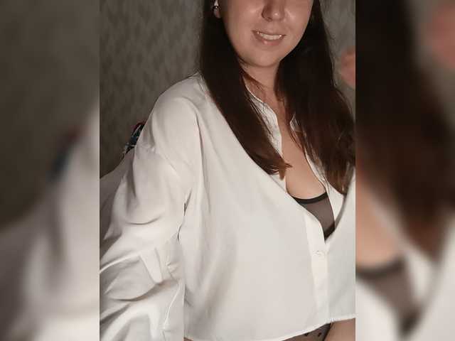 Melenka live cam on BongaCams
