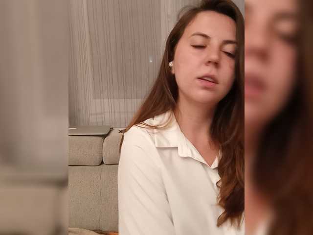 Melenka live cam on BongaCams