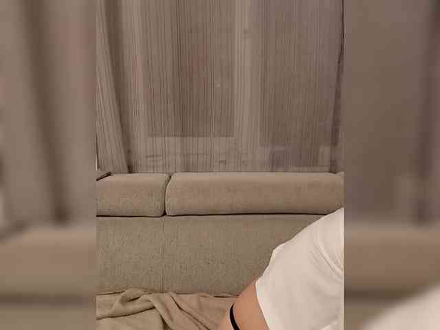 Melenka Live Webcam on BongaCams