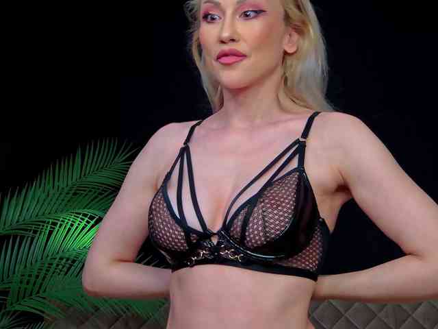 KellyWife