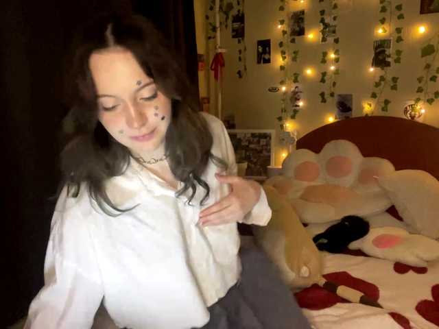 yanamias live cam on BongaCams