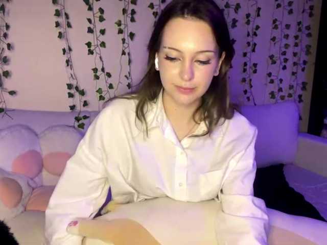 yanamias cam belle