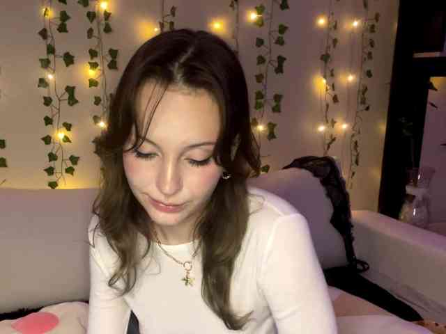 yanamias Live Webcam on BongaCams