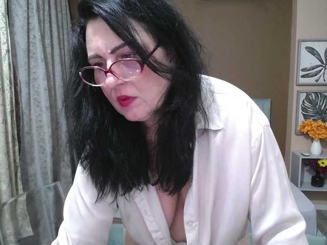 ValerieSmiths live cam on BongaCams