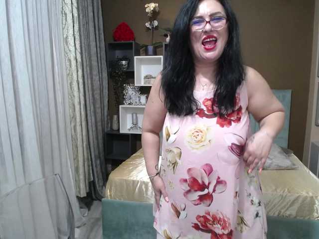 ValerieSmiths live cam on BongaCams