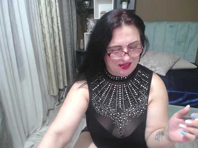 ValerieSmiths live cam on BongaCams