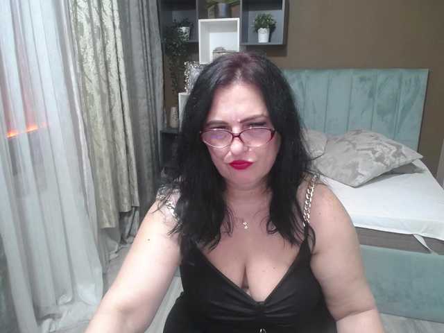 ValerieSmiths live cam on BongaCams