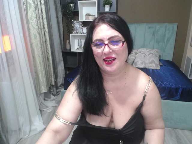 ValerieSmiths live cam on BongaCams