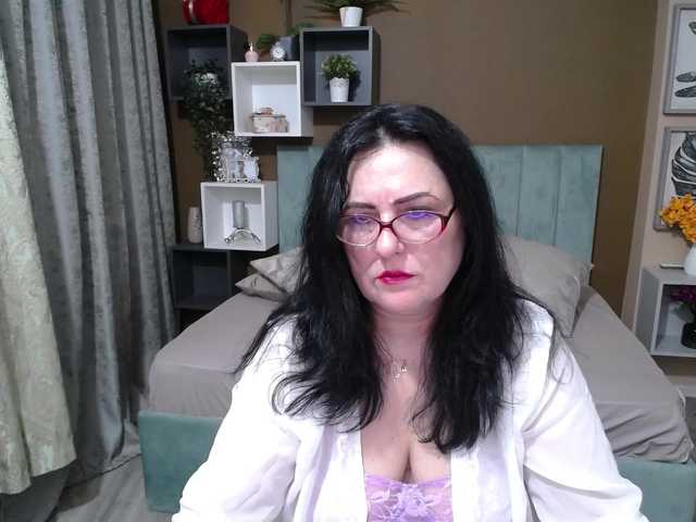 ValerieSmiths live cam on BongaCams