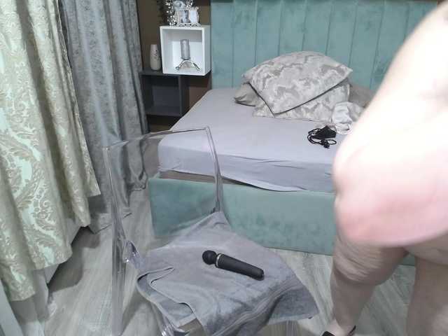 ValerieSmiths live cam on BongaCams