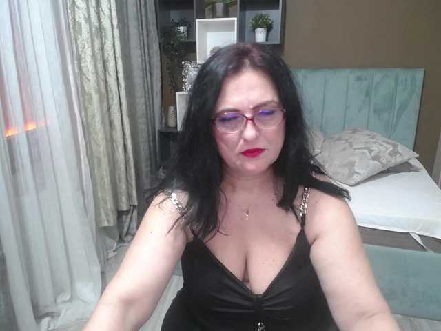 ValerieSmiths live cam on BongaCams
