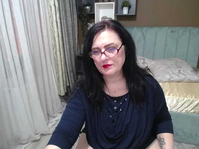 ValerieSmiths live cam on BongaCams