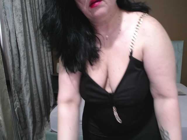 ValerieSmiths live cam on BongaCams