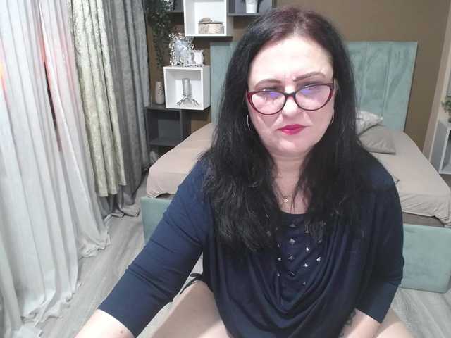 ValerieSmiths live cam on BongaCams