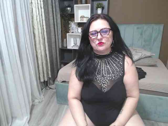 ValerieSmiths Live Webcam on BongaCams