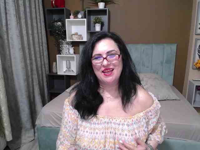 ValerieSmiths ValerieSmiths