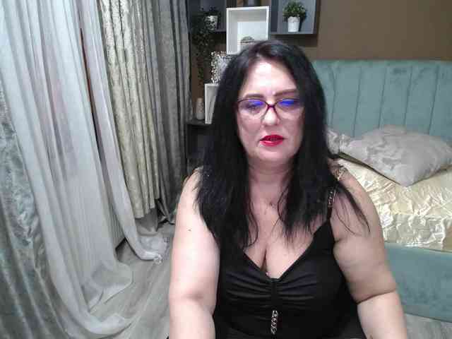 ValerieSmiths ValerieSmiths