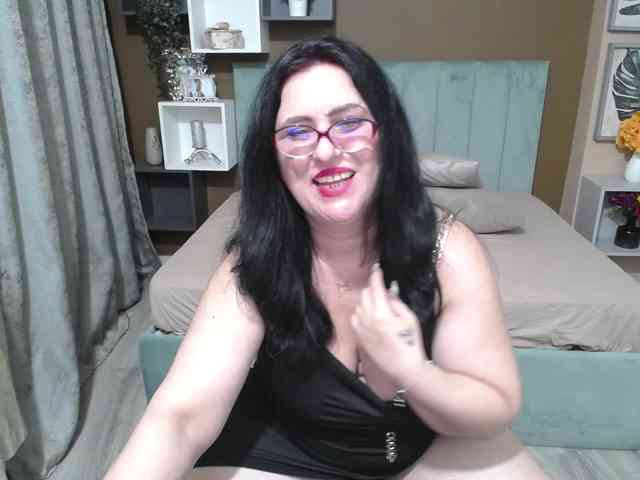 ValerieSmiths ValerieSmiths