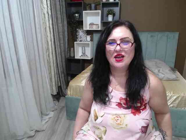 ValerieSmiths ValerieSmiths
