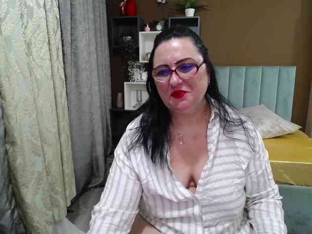 ValerieSmiths Live Webcam on BongaCams