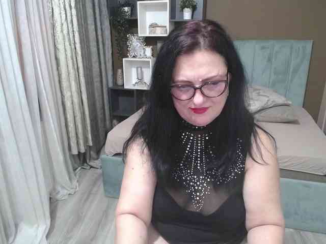 ValerieSmiths ValerieSmiths