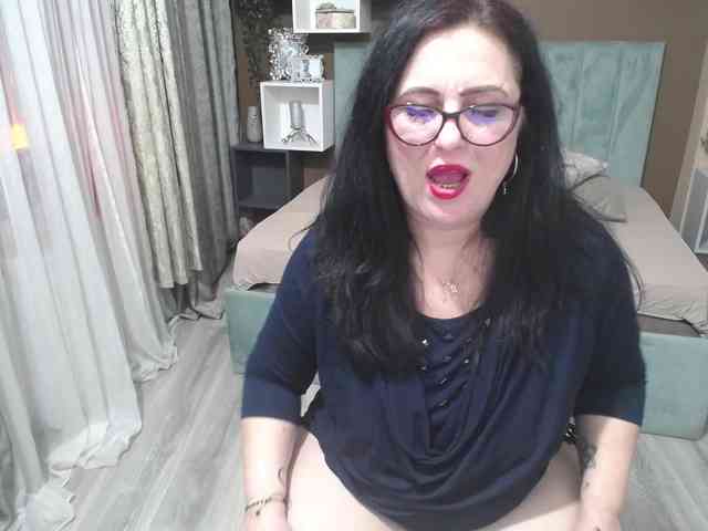 ValerieSmiths ValerieSmiths