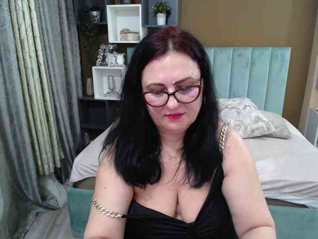 ValerieSmiths ValerieSmiths