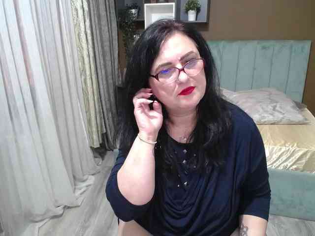 ValerieSmiths ValerieSmiths