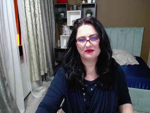 ValerieSmiths ValerieSmiths