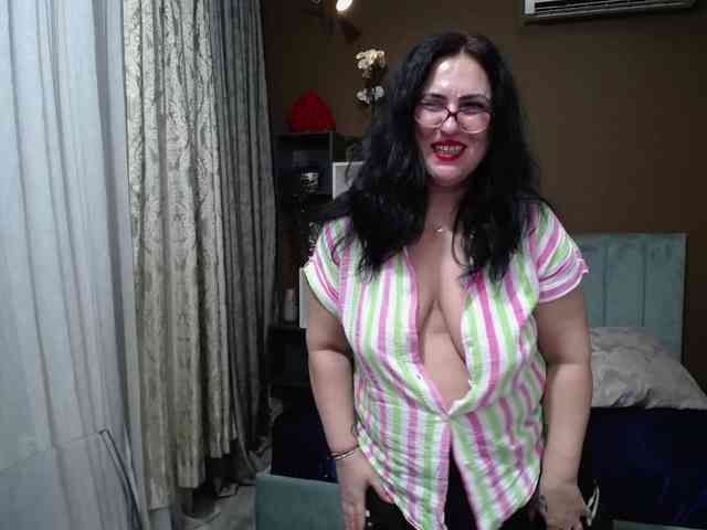 ValerieSmiths ValerieSmiths